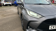 Toyota Yaris 1.5 Hybrid Design 5dr CVT Hybrid Hatchback